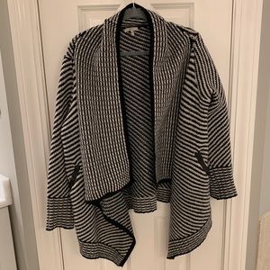 Joie Women’s black/white striped wool sweater M